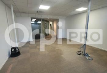 Location local commercial Limoges (87000) - 120 m²  à Limoges - 87000
