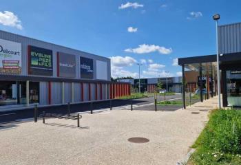 Location local commercial Longueau (80330) - 651 m²  à Longueau - 80330