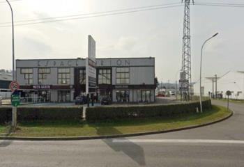 Location local commercial Lons (64140) - 142 m²  à Lons - 64140