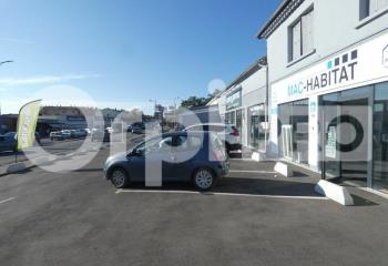 Location local commercial Manosque (04100) - 100 m²  à Manosque - 04100