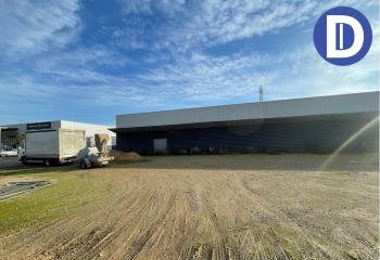 Local commercial à louer - Route Départementale 112F  à Marange-Silvange - 57535