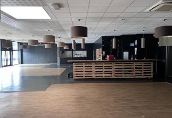 Location local commercial Mondeville (14120) - 404 m²  à Mondeville - 14120