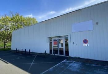 Local commercial à louer - Grand parking