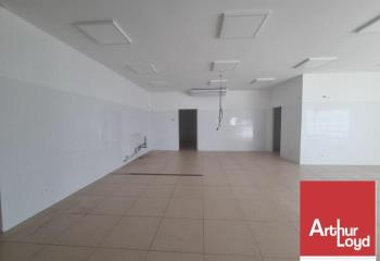 Location local commercial Montélimar (26200) - 210 m²  à Montélimar - 26200