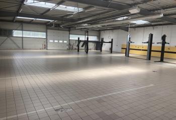Location local commercial Mouilleron-le-Captif (85000) - 1390 m²  à Mouilleron-le-Captif - 85000
