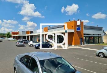 Local commercial à louer - Retail Park  à Mozac - 63200