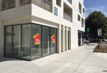 Location local commercial Nantes (44200) - 80 m²  à Nantes - 44000