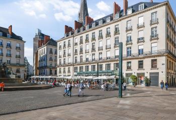 Local commercial à louer - Angle Place Royale  à Nantes - 44000