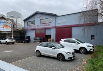Location local commercial Nantes (44200) - 246 m²  à Nantes - 44000