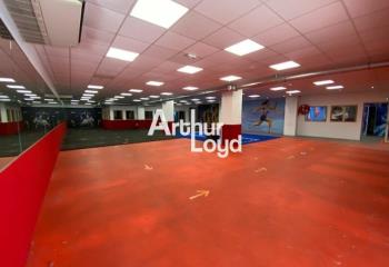 Location local commercial NICE (06100) - 502 m²  à Nice - 06000