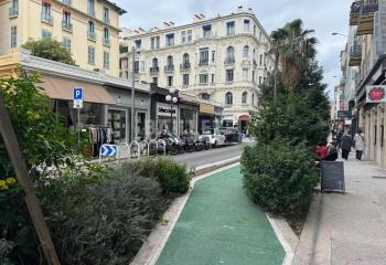 Local commercial à louer - Centre-ville  à Nice - 06000