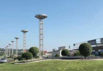 Location local commercial - Proche autoroutes A9 et A54  à Nîmes - 30000