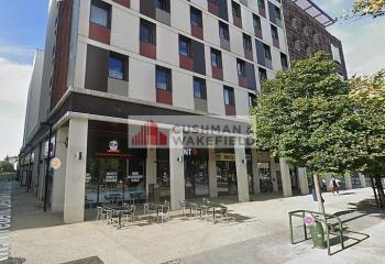 Local commercial à louer - Triangle de la Gare  à Nîmes - 30000