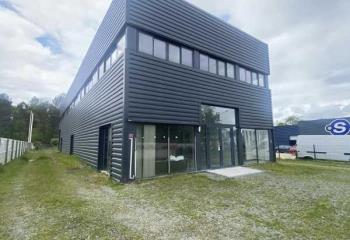 Location local commercial Parempuyre (33290) - 650 m²  à Parempuyre - 33290