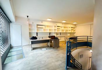 Location local commercial Paris 14 (75014) - 93 m²  à Paris 14 - 75014