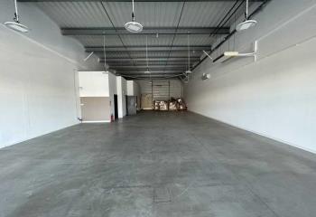 Location local commercial Nord - Zone Espace Roussillon Est  à Perpignan - 66000