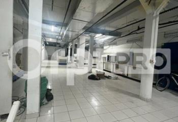 Location local commercial Pointe-à-Pitre (97110) - 260 m²