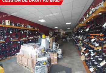 Local commercial à louer - Proche transports  à Pontivy - 56300