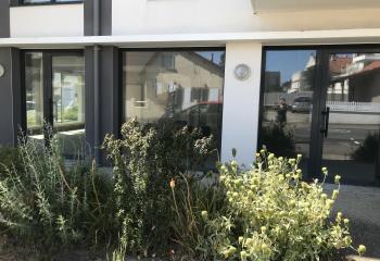 Location local commercial Pornichet (44380) - 65 m²  à Pornichet - 44380