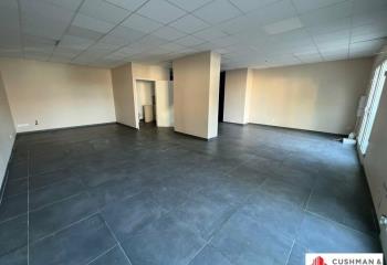 Location local commercial Poulx (30320) - 70 m²  à Poulx - 30320