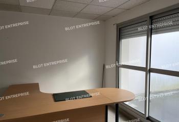Local commercial à louer - Quartier Kerfeunten  à Quimper - 29000
