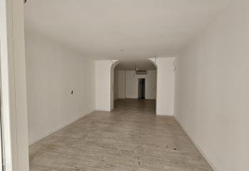 Local commercial à louer centre-ville - Rue Charles de Gaulle  à Roanne - 42300