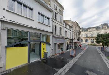 Local commercial à louer - Hyper centre  à Rochefort - 17300