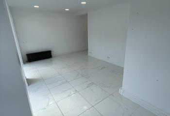 Location local commercial Rueil-Malmaison (92500) - 100 m²  à Rueil-Malmaison - 92500