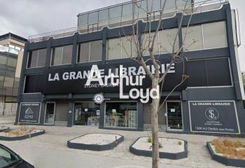 Location local commercial Saint-Laurent-du-Var (06700) - 1050 m²  à Saint-Laurent-du-Var - 06700