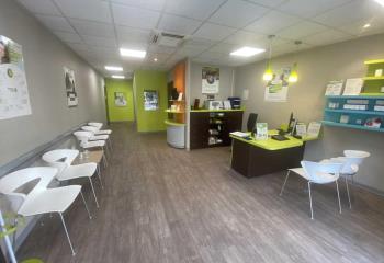 Location local commercial Saint-Médard-en-Jalles (33160) - 77 m²