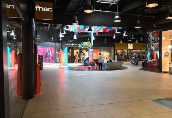 Location local commercial Saint-Nazaire (44600) - 1460 m²  à Saint-Nazaire - 44600