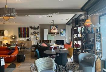Location local commercial Saint-Philibert (56470) - 250 m²  à Saint-Philibert - 56470