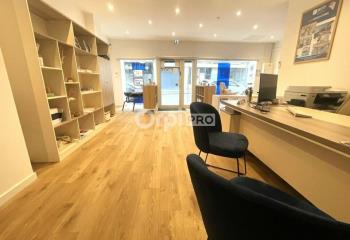 Location local commercial Saint-Quentin (02100) - 78 m²