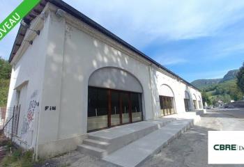 Location local commercial - Centre-ville  à Salins-les-Bains - 39110