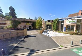 Location local commercial Sarlat-la-Canéda (24200) - 430 m²  à Sarlat-la-Canéda - 24200