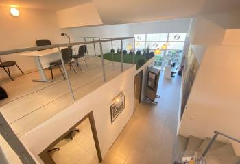 Location local commercial Six-Fours-les-Plages (83140) - 140 m²  à Six-Fours-les-Plages - 83140