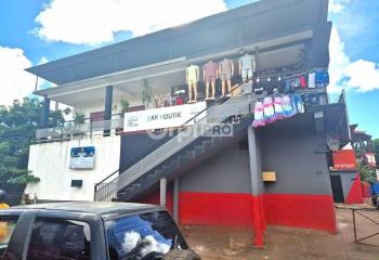 Location local commercial Tsingoni (97680) - 74 m²