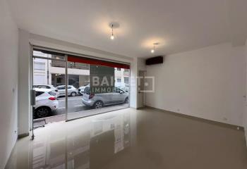Location local commercial Vallauris (06220) - 50 m²  à Vallauris - 06220