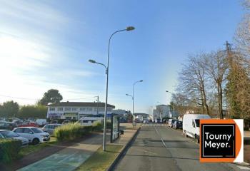 Location local commercial Villenave-d'Ornon (33140) - 130 m²  à Villenave-d'Ornon - 33140