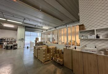 Location activité/entrepôt Aix-en-Provence (13090) - 420 m²  à Aix-en-Provence - 13100