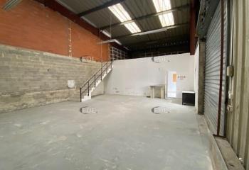 Location activité/entrepôt Aubagne (13400) - 183 m²  à Aubagne - 13400