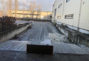 Entrepôt à louer - Proximité autoroutes A50/A52  à Aubagne - 13400
