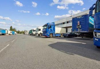 Locaux d'activités à louer - Proximité A1/A3  à Aulnay-sous-Bois - 93600