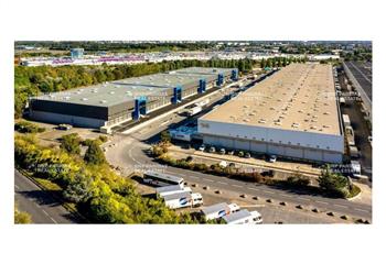 Location cellule d'activité - Proximité A3 et A1  à Aulnay-sous-Bois - 93600