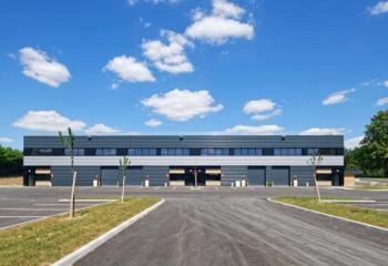 Location entrepôt - Proximité A1, A3 et RER B  à Aulnay-sous-Bois - 93600