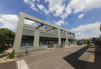 Locaux d'activité et bureaux à louer - Environnement arboré  à Bagneux - 92220