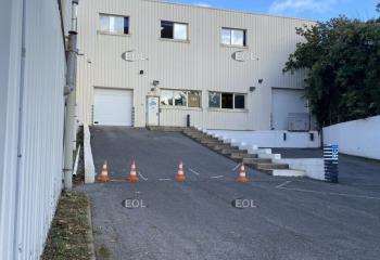 Location local d'activité - Proche A3 et aéroports  à Bagnolet - 93170