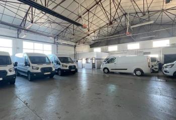 Location entrepôt - Proximité rocade Est et autoroute  à Bourg-en-Bresse - 01000
