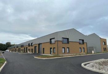 Location activité/entrepôt Bourgoin-Jallieu (38300) - 1412 m²  à Bourgoin-Jallieu - 38300