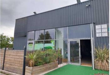 Location activité/entrepôt Bourgoin-Jallieu (38300) - 238 m²  à Bourgoin-Jallieu - 38300